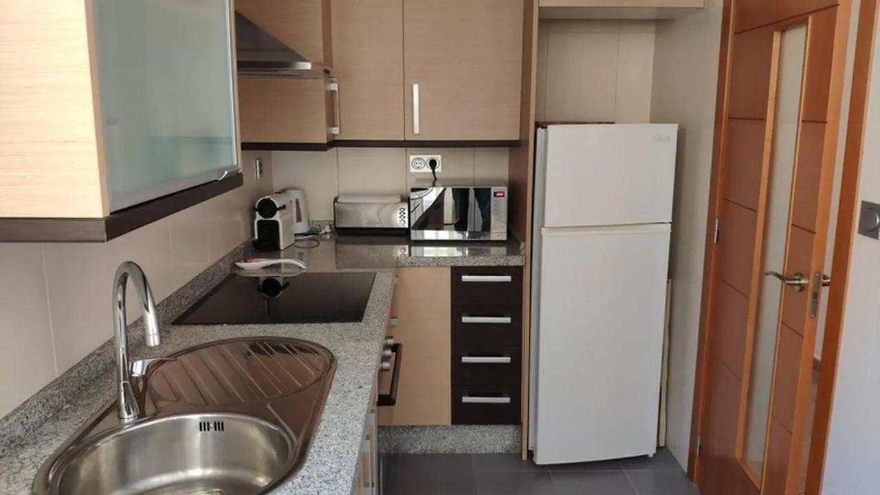 Lovely 2 Bedroom Apartment With Pool Roquetas de Mar